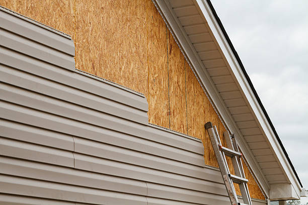Professional Siding Repair technician working in Milroy, PA